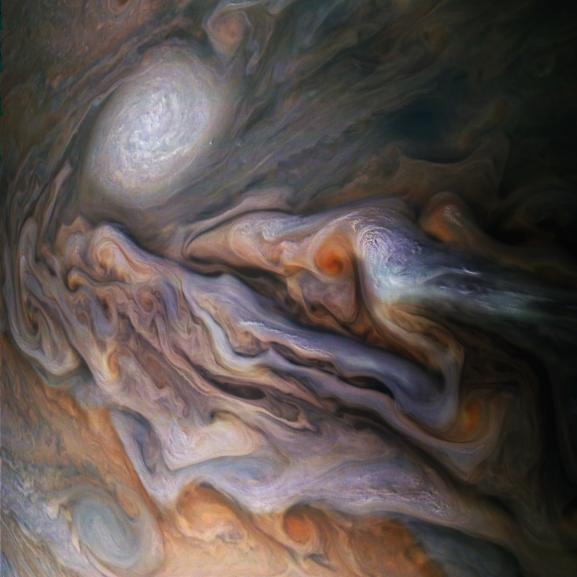 Júpiter desde la sonda Juno